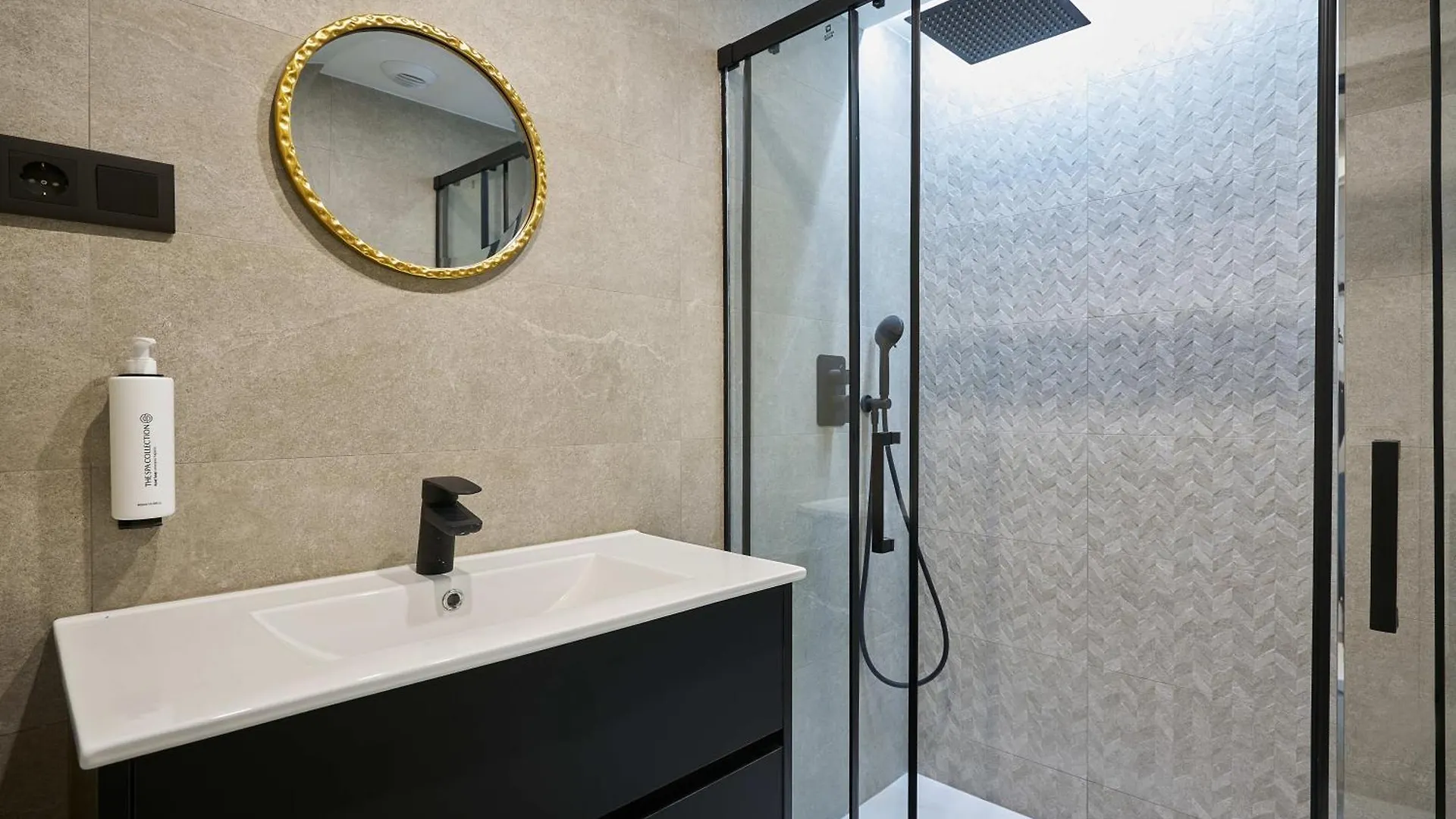 Lägenhet Apartamento Picasso Con Patio Trasero Málaga Spanien