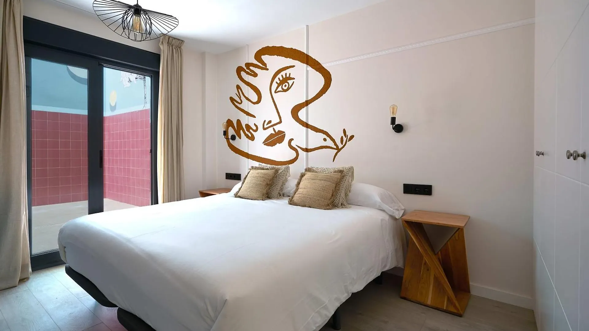 Lägenhet Apartamento Picasso Con Patio Trasero Málaga