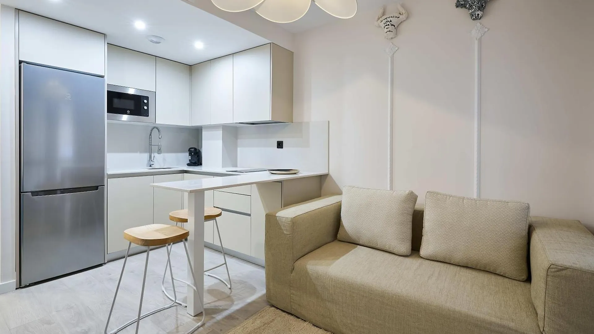 Apartamento Picasso Con Patio Trasero Málaga