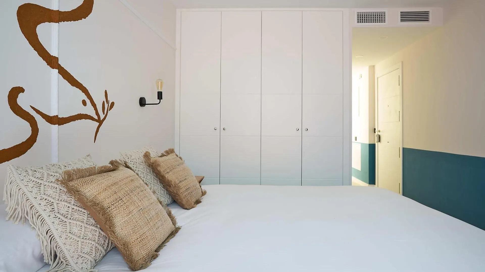 Lägenhet Apartamento Picasso Con Patio Trasero Málaga Spanien